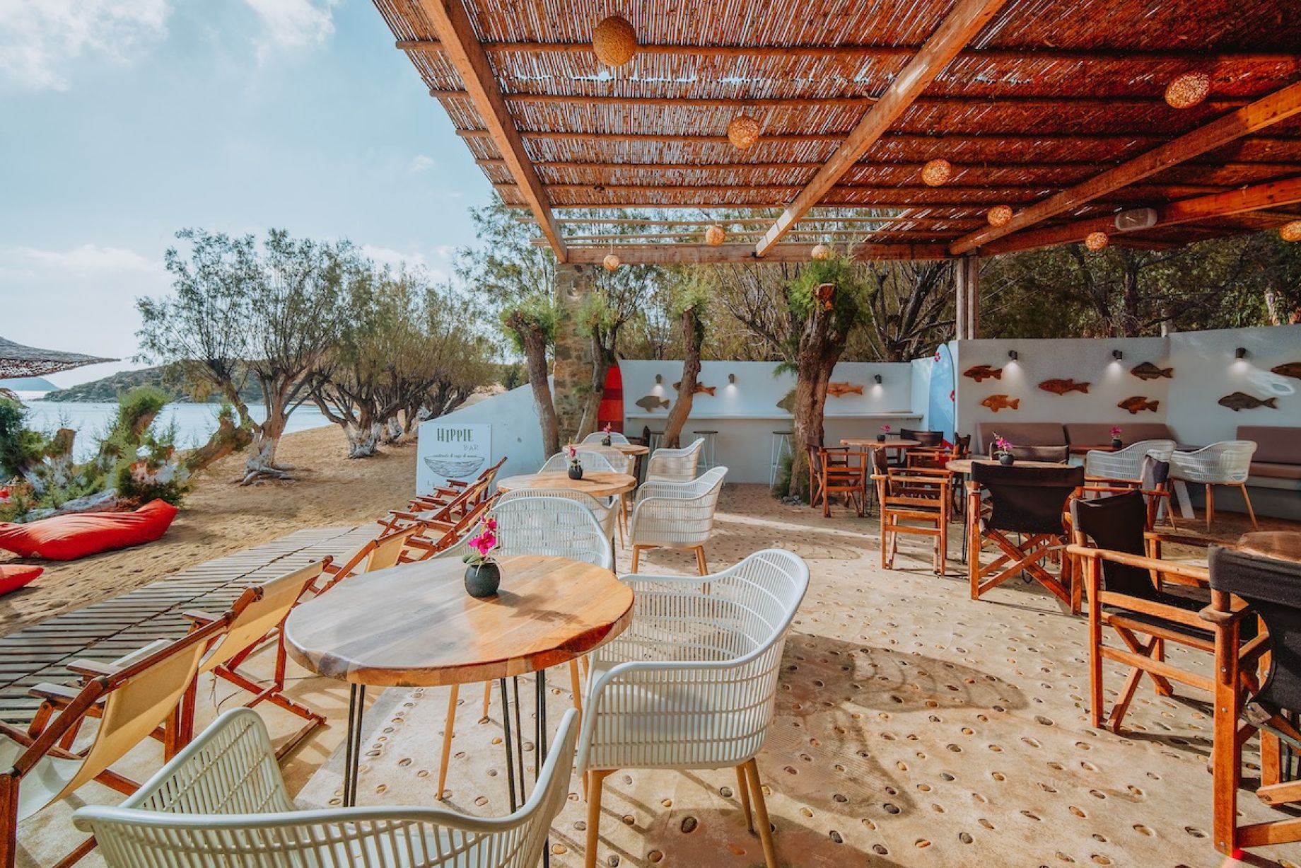 Coralli  Sea Side Resort Amazing Vacation on Livadakia Beach in Serifos Aegean island Lounge Bar is sea front, and there is also a pool and Restaurant inside the complex.